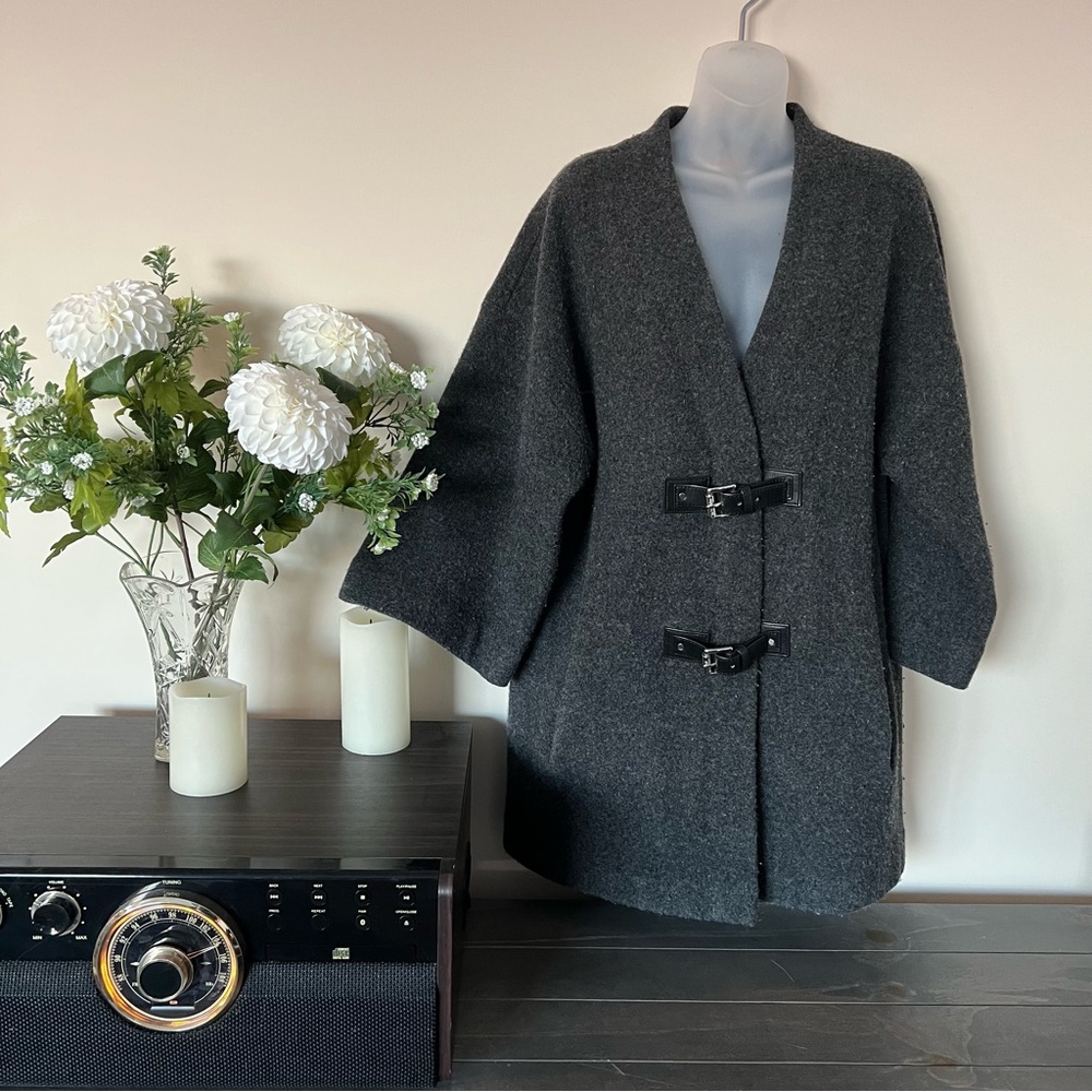 Michael Kors grey 100% wool buckle cardigan